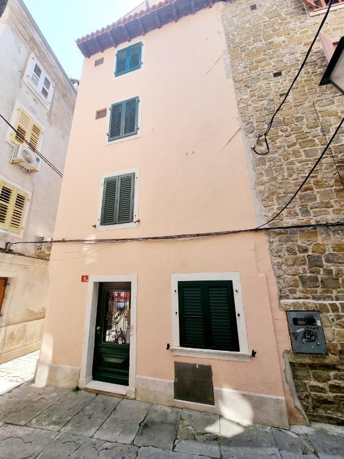 Dream Apartments Πιράν Εξωτερικό φωτογραφία